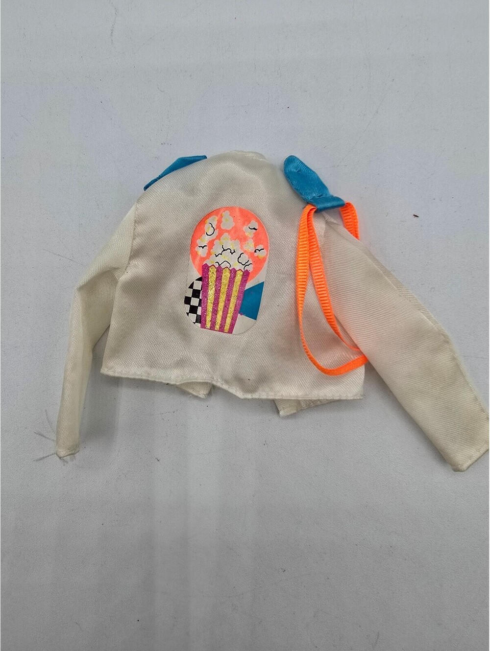 1988 Mattel Cool Times Midge White Coat